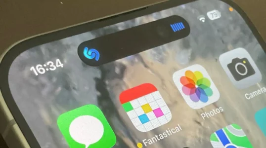 ios 17, ios 17.5, novità ios 17.5, news ios 17.5, shazam, activity live, iphone, attività live shazam