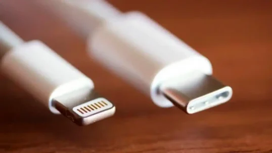 vulnerabilità iPhone, porta usb-c iPhone, sicurezza iPhone, novità iPhone, news iPhone